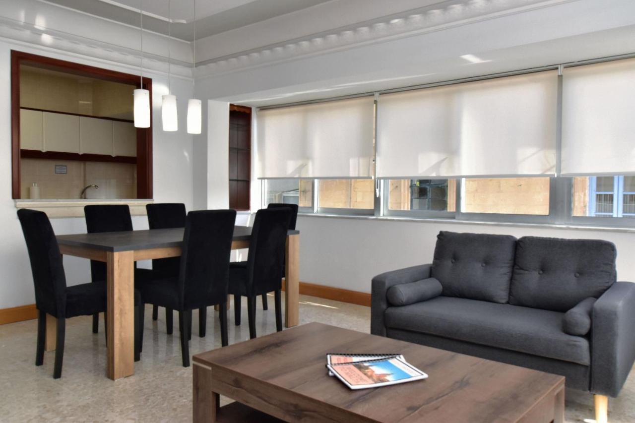 2 Bedroom, Central And Spacious Apartment With Sea View - 2 Msida Exterior photo